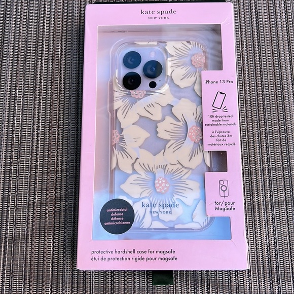 🎯NIB Kate Spade New York Protective Hardshell Case iPhone 13 Pro - Picture 3 of 5